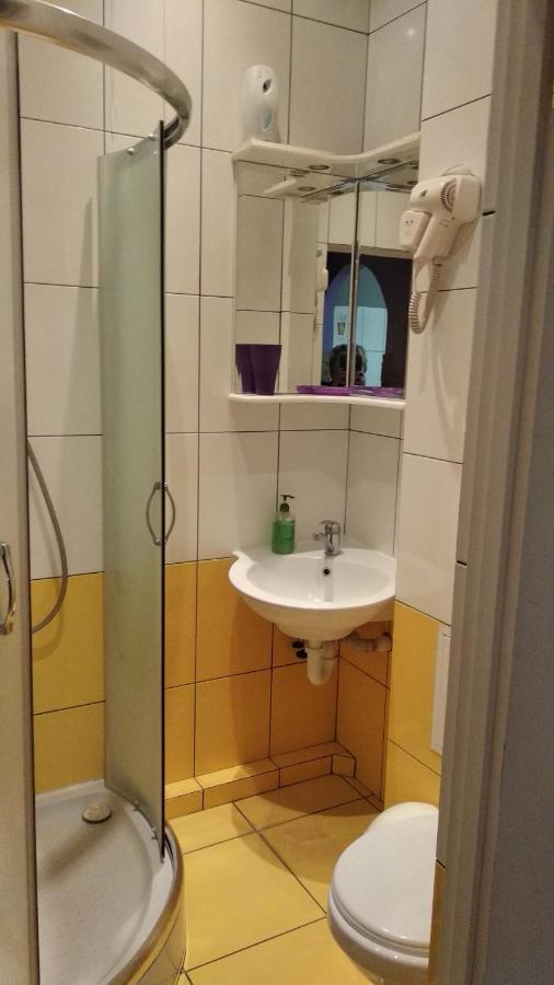 Apartment Anna リヴィウ エクステリア 写真