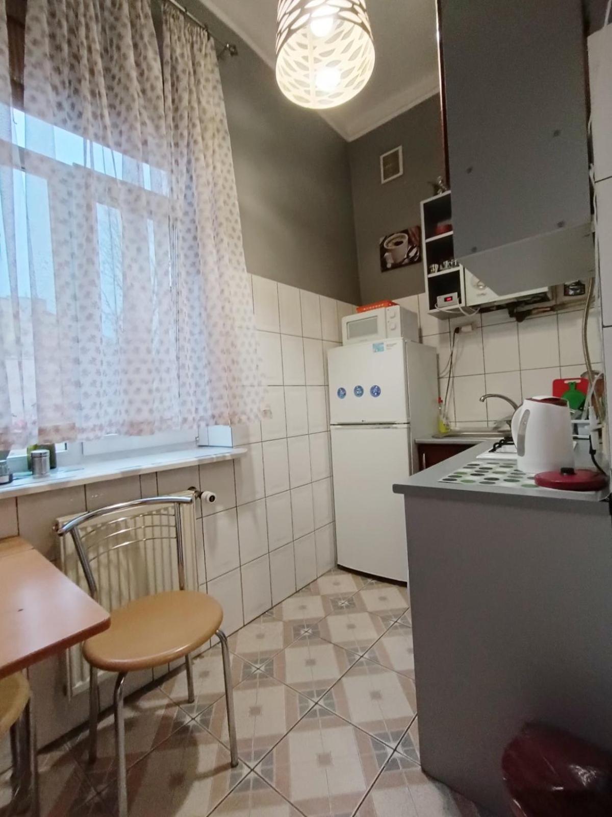 Apartment Anna リヴィウ エクステリア 写真